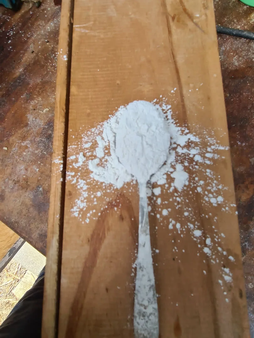 Calcium powder